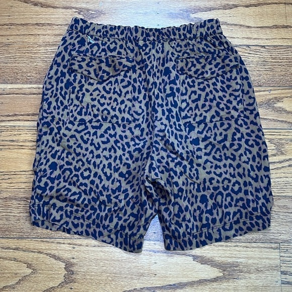 Essentials Antwerp Cheetah Print Cotton Boyfriend Pull-on Basic Shorts A11 - Picture 3 of 3